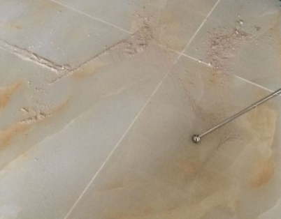 泊头瓷砖空鼓维修公司分享粘合剂选择不当在瓷砖铺贴过程中可能导致以下问题
